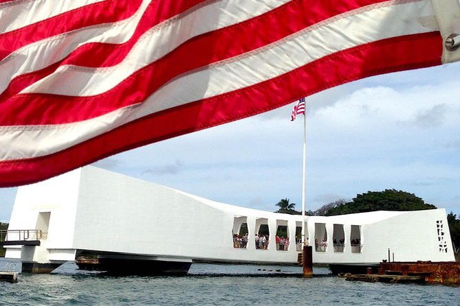 Pearl Harbor Tour Arizona Memorial and USS Bowfin - Analyzing the Value and Practicalities
