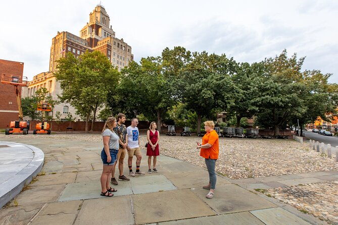 Philadelphia's Haunted History & Ghost Nighttime 1.5 Hour Tour - The Guided Experience: What Makes It Stand Out?
