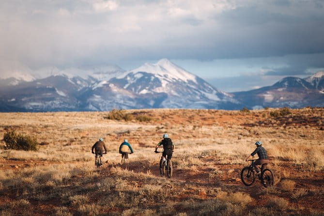 Private Group Half-Day Moab Brand Trails Guided Mountain Biking Tour - Detailed Breakdown of the Itinerary