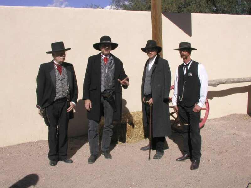 Private Guided tour of Tombstone and San Xavier del Bac - Desert Landscapes: Sonoran and Chihuahuan Deserts