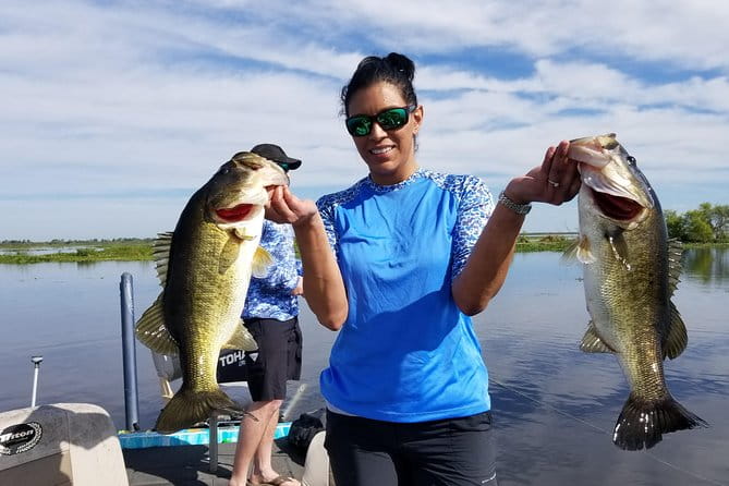 Private Lake Tohopekaliga Fishing Charter near Orlando - The Guide and the Atmosphere