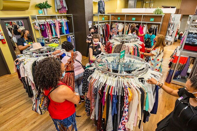 Private Secondhand Bargain Shopping & Styling Tour with a Personal Shopper - Who Is This Tour Perfect For?