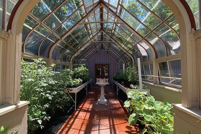Private Tour of The Armour-Stiner Octagon House in New York - Why This Tour Stands Out