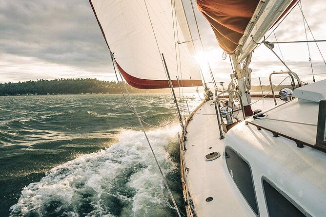 Sail Bainbridge Island & Seattle Waters - Luxury Classic Sailboat - Who Should Consider This Experience?