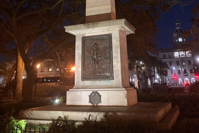 The History Buff: Savannah Walking Tour - The Guided Tour Experience