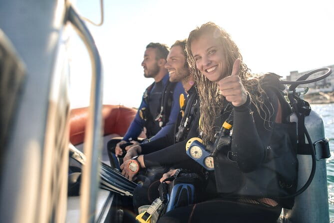 Try Scuba Diving in Kauai From a Boat for Non-Certified Divers - Why the Large Boat Matters