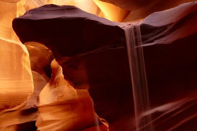 Upper Antelope Canyon, Horseshoe Bend from Vegas, Lunch, FreeWiFi - What Travelers Get and What It Means for You
