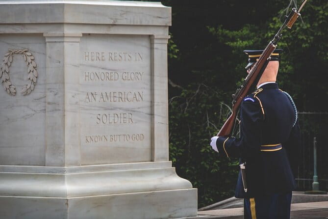 Veteran-Led Arlington National Cemetery Walking Tour - The Experience in Practice