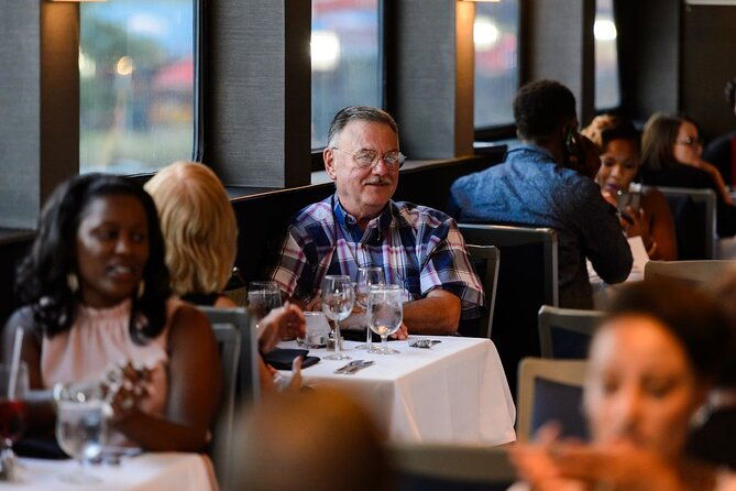 Washington DC Signature Dinner Cruise - What to Expect on Board