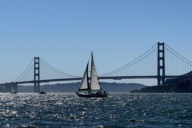 2hr. SUNSET Sailing Experience on San Francisco Bay - A Closer Look at the Sunset Sailing Experience