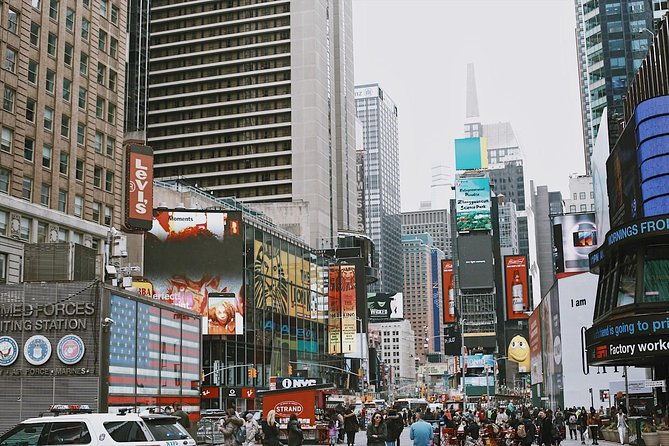 #1 Rated Midtown Manhattan Exclusive Guided Walking Tour - Frequently Asked Questions