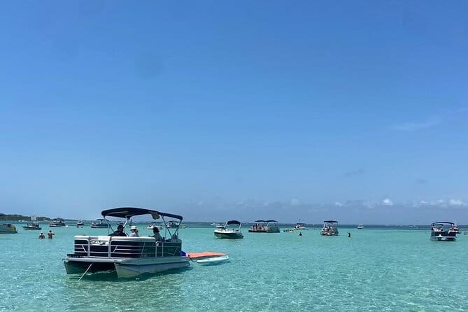12 passenger Crab Island pontoon boat rental - The Authentic Experience: Who Will Love This?