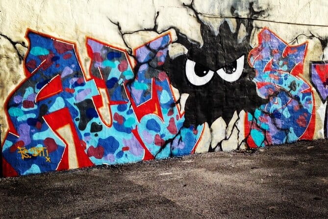 Artist Lead VIP Golf Cart Graffiti Tour - 2-5 ppl - Who Is This Tour Best For?
