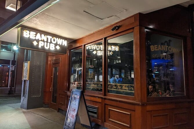 Boston Ghosts Boos and Brews Haunted Pub Crawl - What the Reviews Say