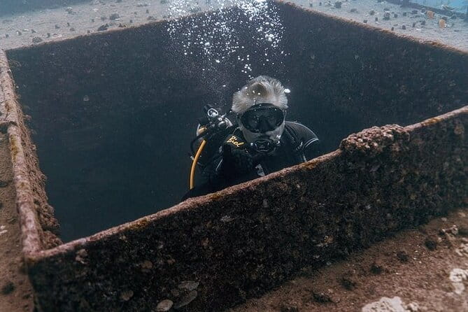 Certified Divers: Best 2-Tank Wrecks & Reef Boat Dive All Inclusive From Waikiki - FAQ