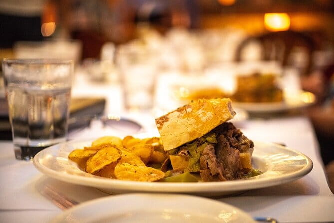 Chicago Private Walking Food Tour With Secret Food Tours - The Flavors of Chicago: What You’ll Sample