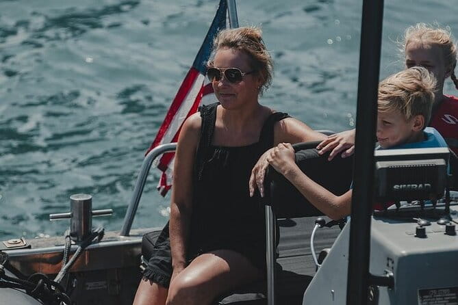 Chicago Shoreline Adventure Boat Tour - FAQ