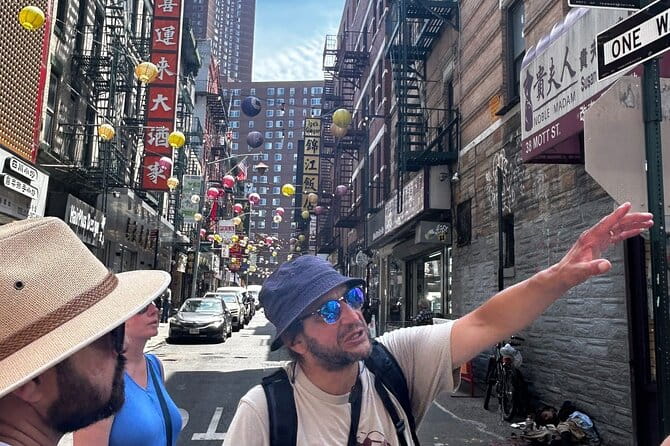 Chinatown & Little Italy Food Tour (4 Delicious Food Stops!) - Who Should Book This Tour?