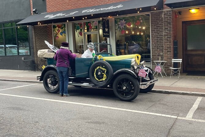 Downtown Knoxville Hidden Tour w/ Ice Cream, Coffee & Tennessee River Gems - Authentic Experience & Local Insights