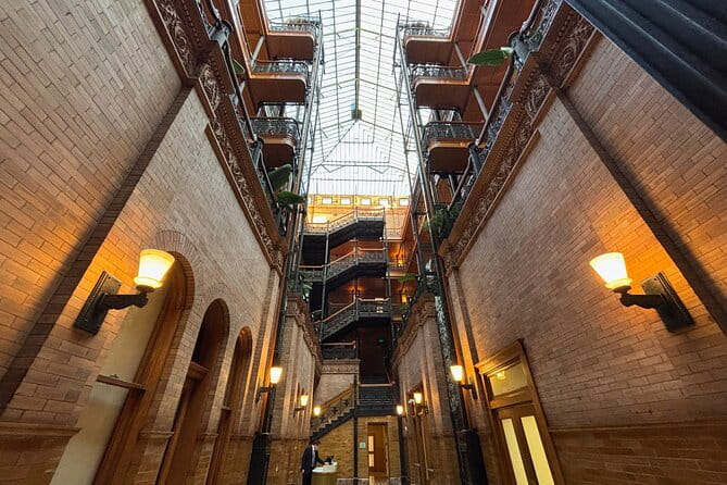 Downtown Los Angeles History and Architecture Walking Tour - Who Should Consider This Experience?