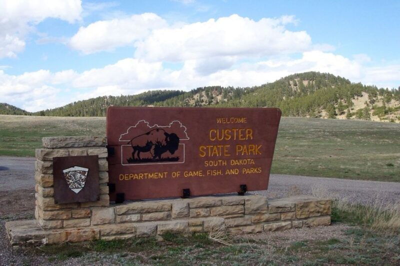 From Rapid City: Custer State Park Private Safari and Hiking - Scenic hiking: Trails that showcase the park’s natural beauty