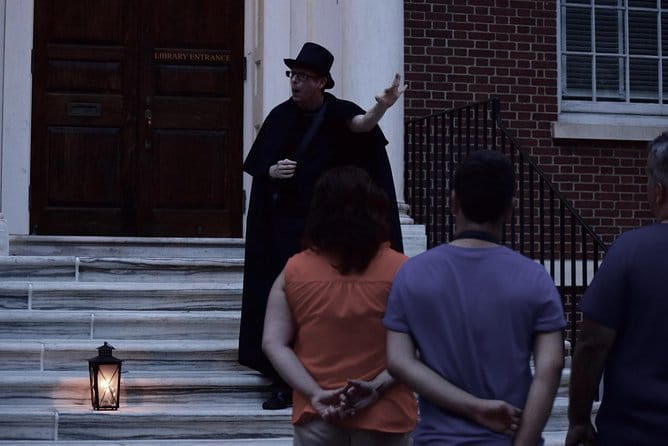 Ghost Tour of Philadelphia by Candlelight - Deep Dive into Each Stop