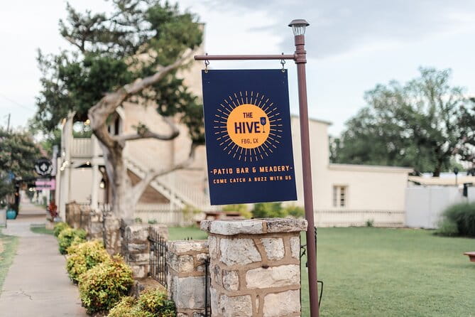 Half-Day Fredericksburg Bubbly Booze Night Bus Guided Experience - The Sum Up: Who Will Love This Tour?