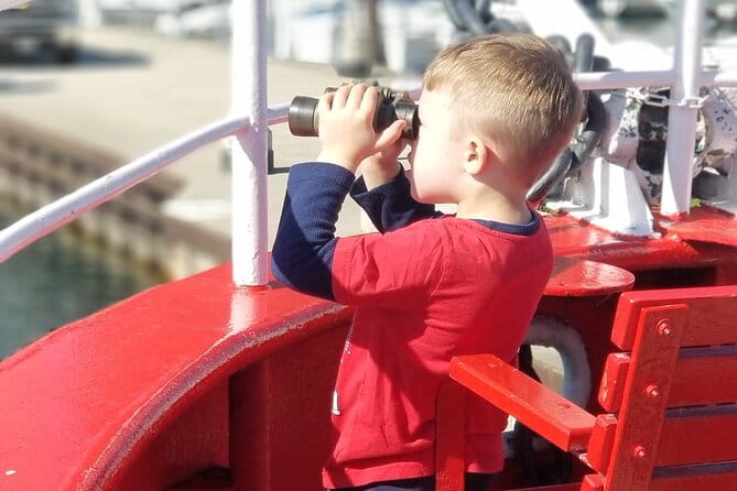 Historical and Architectural Chicago Fireboat River/Lake Cruise - FAQ