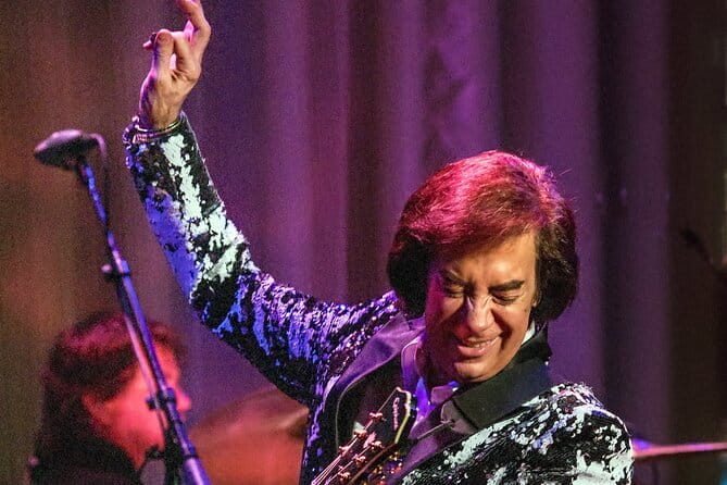 King of Diamonds: The Neil Diamond Tribute Show in Las Vegas - The Performers: Rob Garrett and the Band