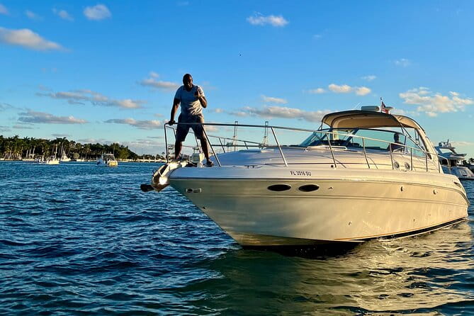 Miami Beach Luxury Yacht Adventure: Explore Stunning Coastline - Authentic Experiences and Real Guest Feedback