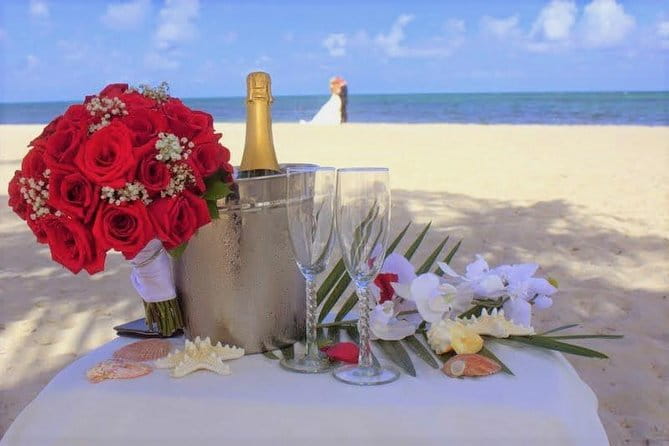 MIAMI Beach Wedding or Vow Renewal Ceremony - Practical Tips for Travelers