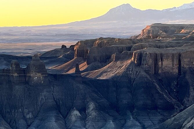 Moonscape Overlook Factory Butte and Bentonite Hills - Who Will Love This Tour?
