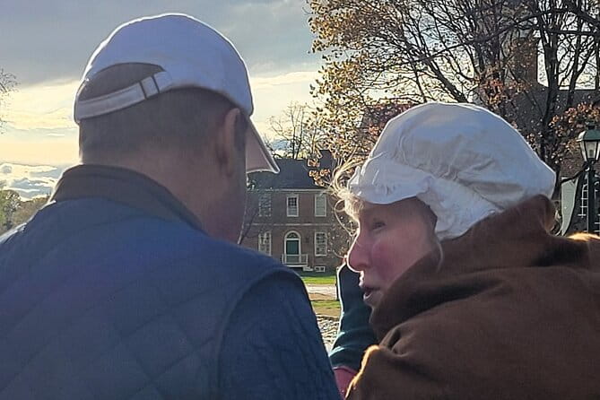 Murder, Mayhem, and Scandal: 1-hour Historical Character Tour - Practical Tips for Participants