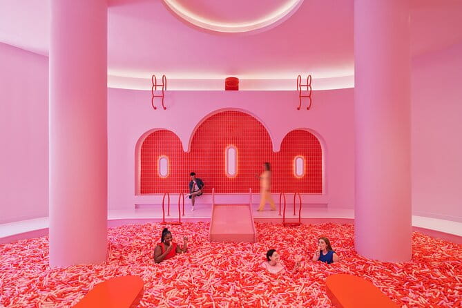 Museum of Ice Cream Chicago - Is It Worth the Price?