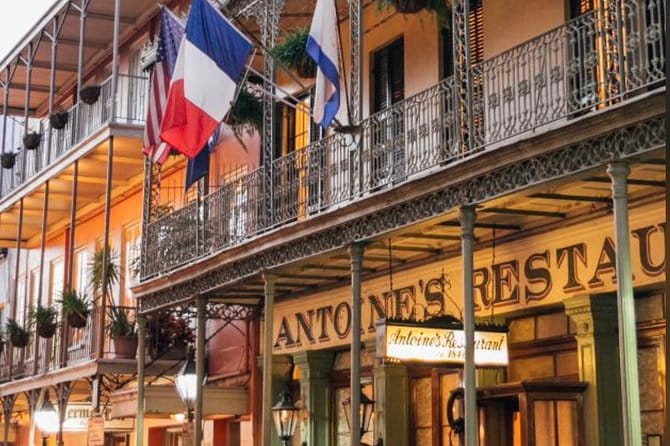 New Orleans Historical and Haunted Walking Tour - The Experience: Atmosphere, Sights, and Stories