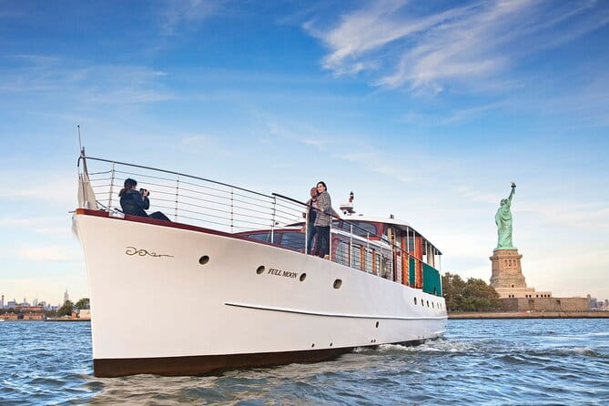 New York City Sightseeing Cruise from Chelsea Piers - FAQ