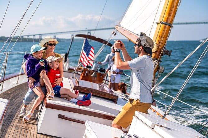 Newport Sunset Sail on Schooner Adirondack - FAQs About the Newport Sunset Sail