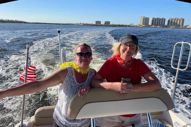 Private Dolphin & Sightseeing Boat Day Tour - FAQs