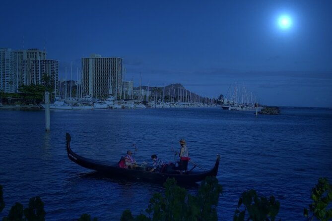 Small Group Venetian Gondola Cruise in Waikiki with Pastries - Additional Perks and Post-ride Options