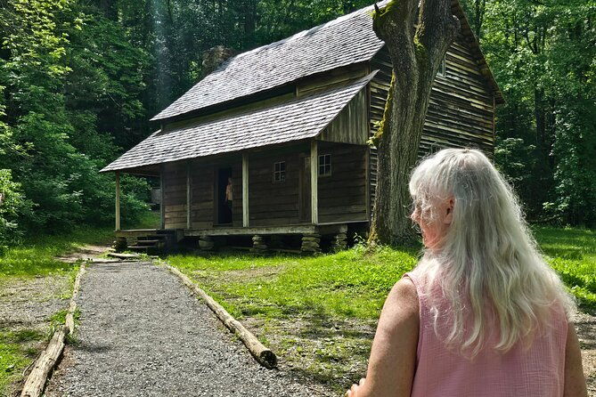 Smoky Mtn Cades Cove, RR/Logging Museum-Foothills Pky Spring Tour - Cost and Value