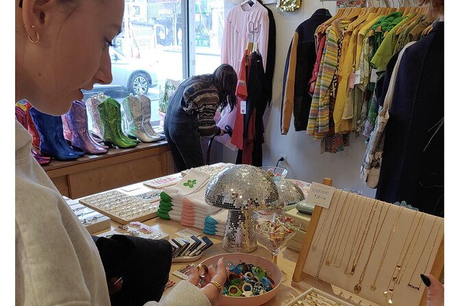 Teen + Young Adult Second-Hand Shopping Day in New York City - Who Will Love This Tour?