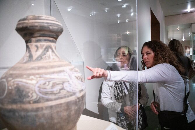 The Art of Stories: A Literary Tour in the Metropolitan Museum - The Value for Different Travelers