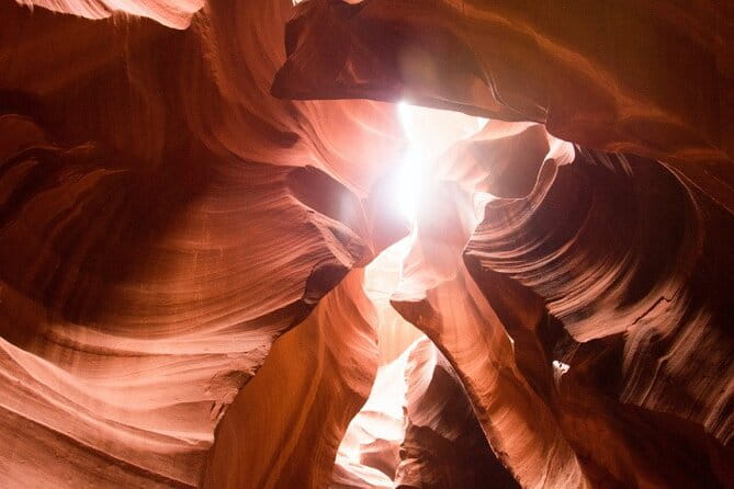 Upper Antelope Canyon, Horseshoe Bend from Vegas, Lunch, FreeWiFi - Price and Value: Is It Worth It?
