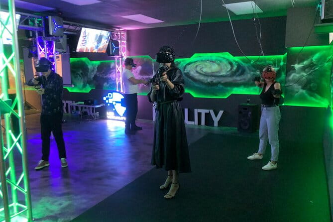 Virtual Reality (VR) Experience in Los Angeles - Who Will Love This?