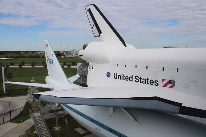 Astroville Tunnel Tour & NASA Space Center Ticket/Transportation - Who Will Love This Tour?