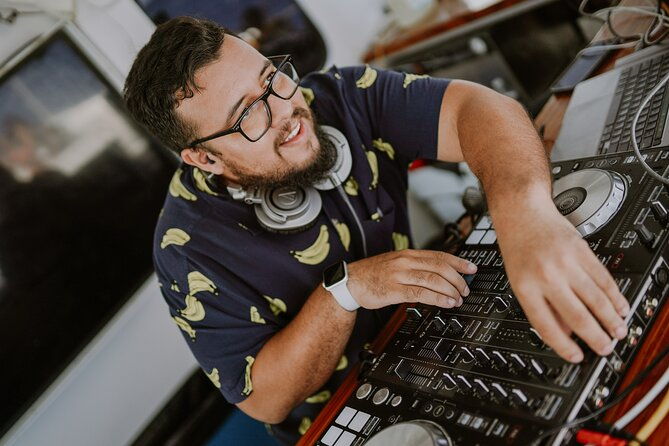 Bikini Bottom Public Party Dance Cruise + LIVE DJ - The Sum Up