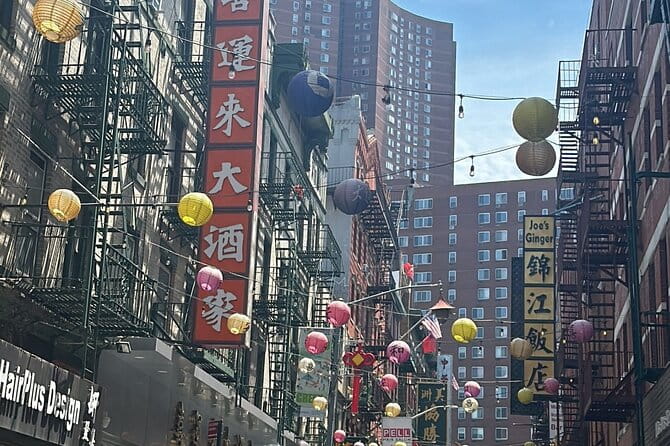 Chinatown & Little Italy Food Tour (4 Delicious Food Stops!) - FAQs