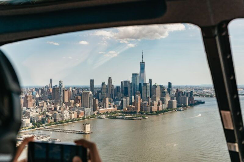 From Westchester: Private NYC Helicopter Tour for 2-6 People - The Experience in Detail