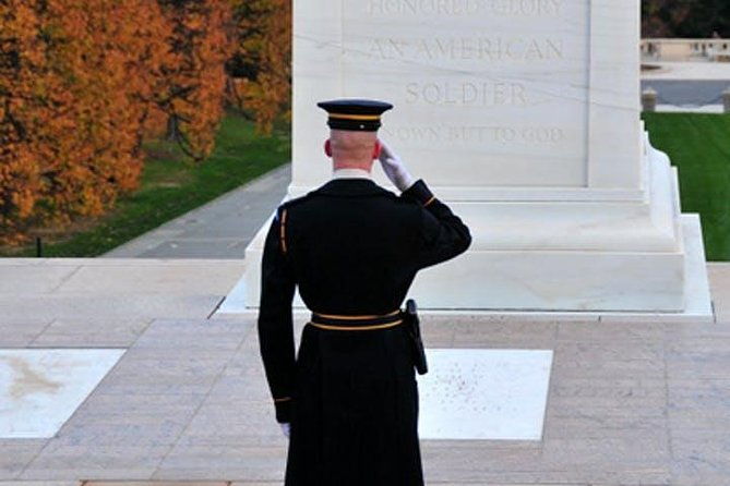 Guided Tour of Arlington Cemetery With Changing of the Guards - Final Words