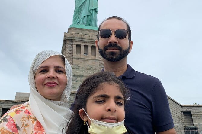 Lower Manhattan Tour with Statue of Liberty View - Practical Tips for the Best Experience